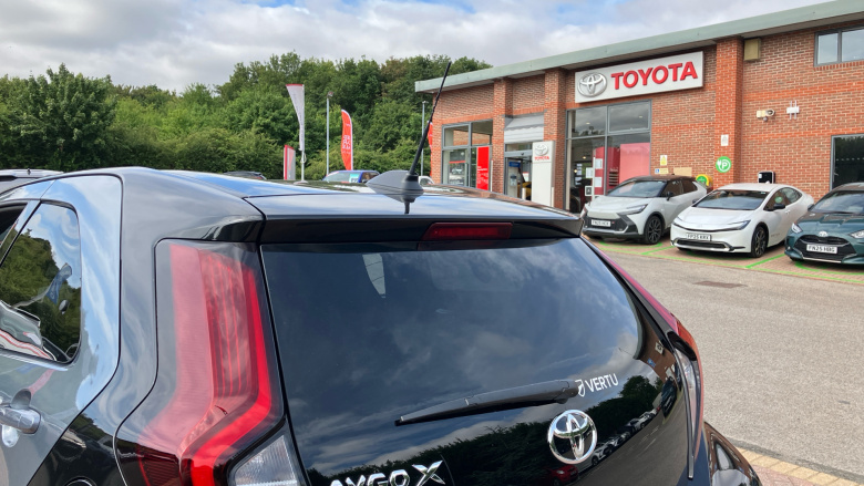 Toyota Aygo X 1.0 VVT-i Edge 5dr Petrol Hatchback